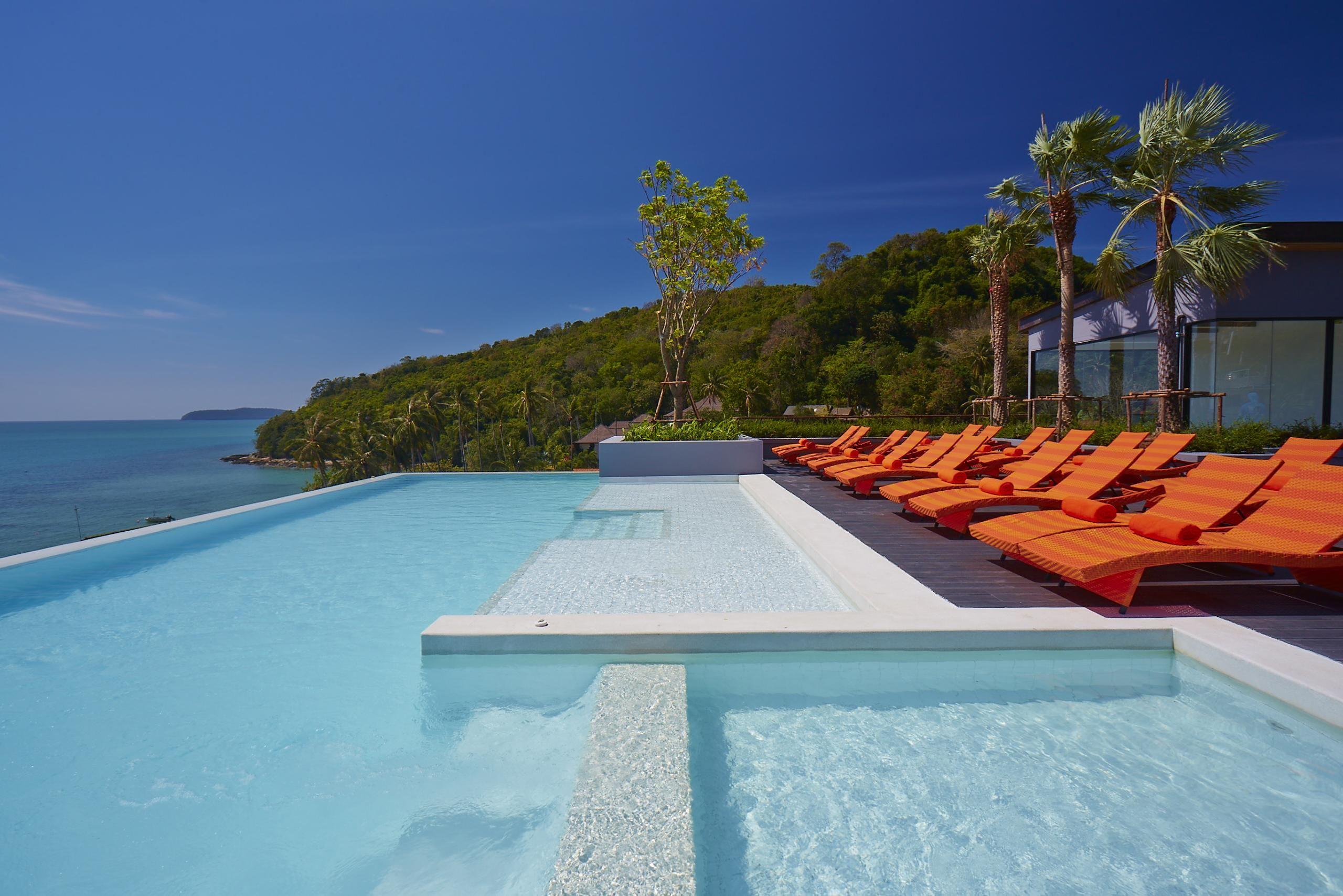 Bandara Beach Resort, Phuket Panwa Beach Екстериор снимка