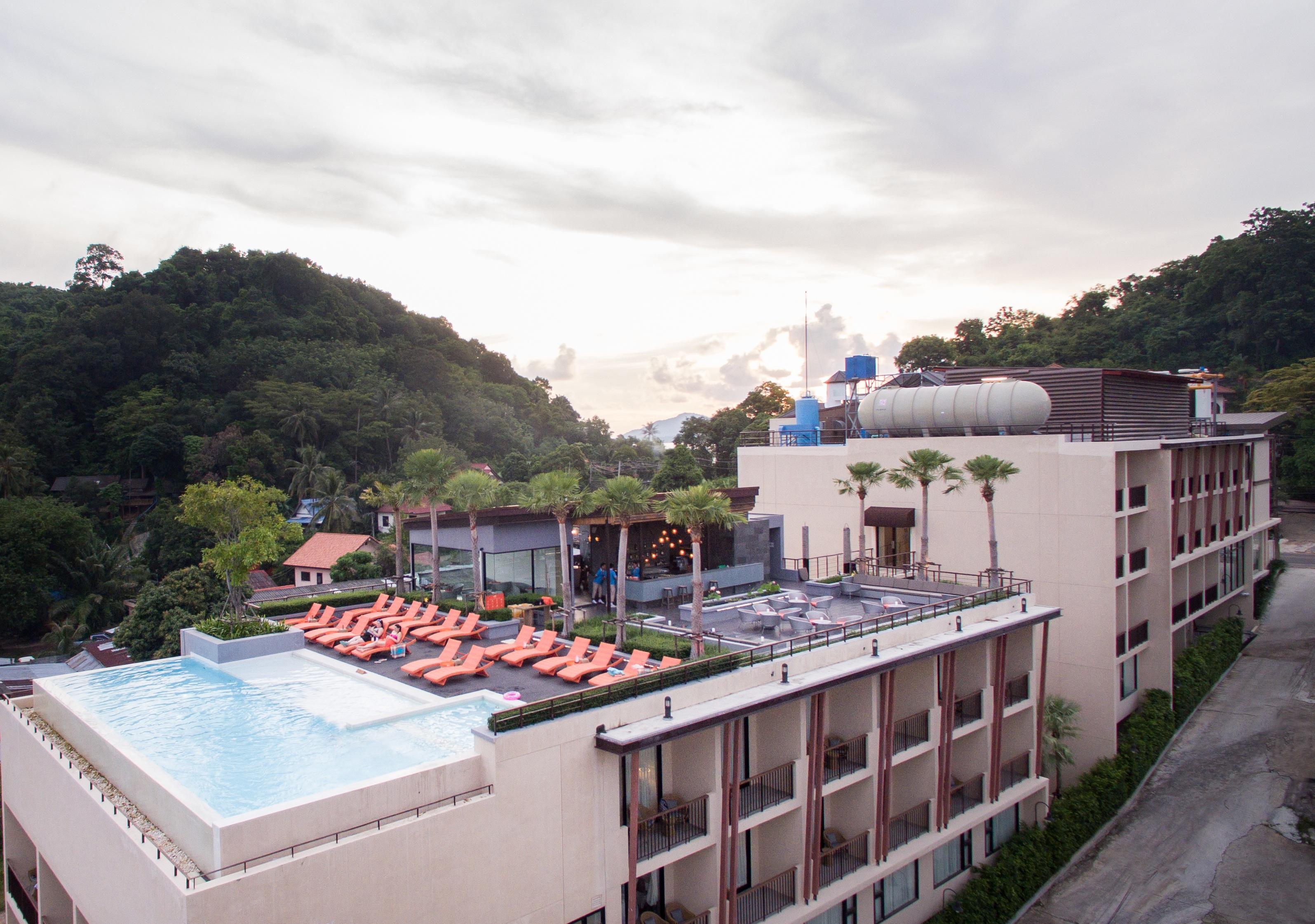 Bandara Beach Resort, Phuket Panwa Beach Екстериор снимка