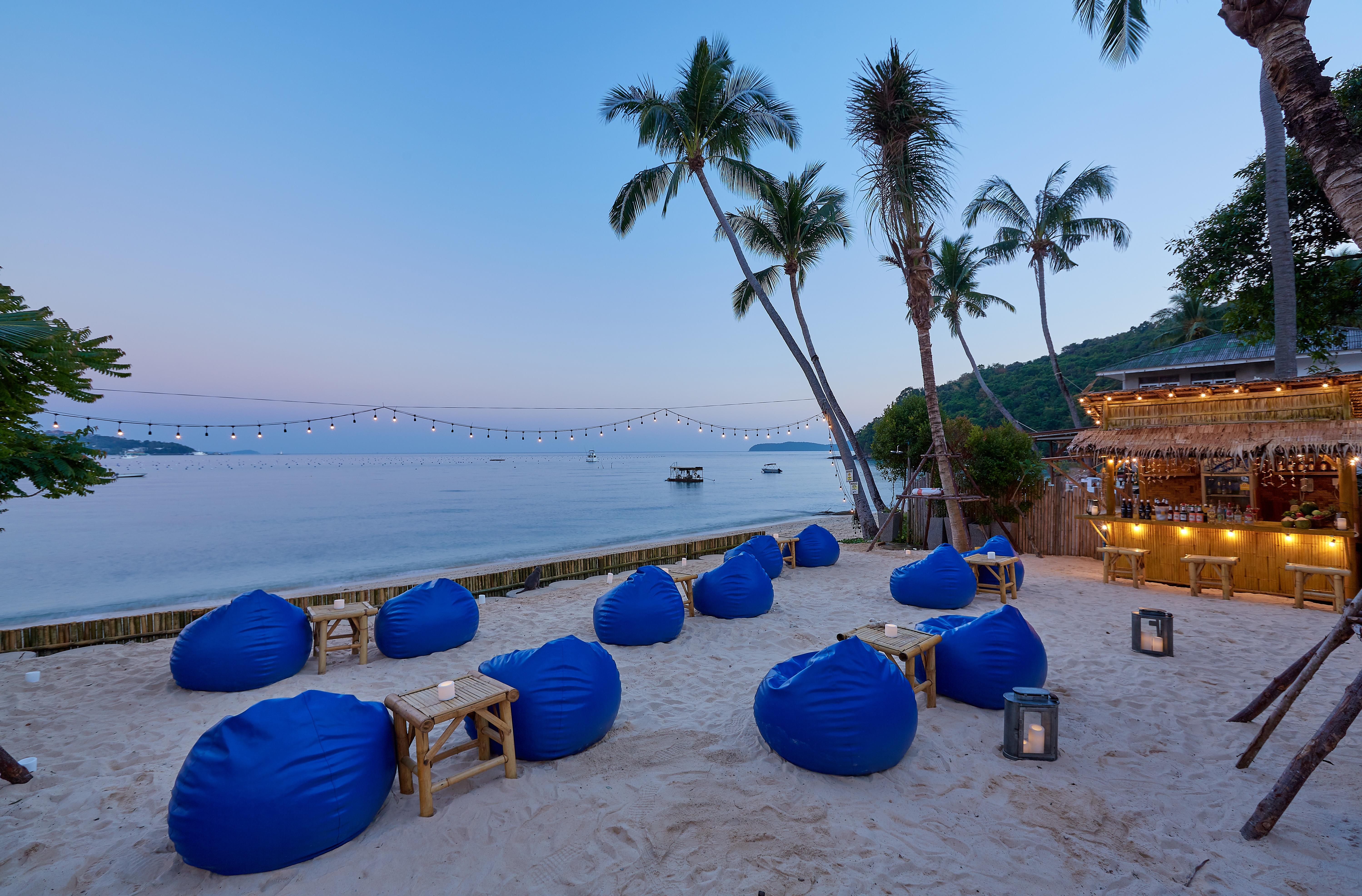 Bandara Beach Resort, Phuket Panwa Beach Екстериор снимка