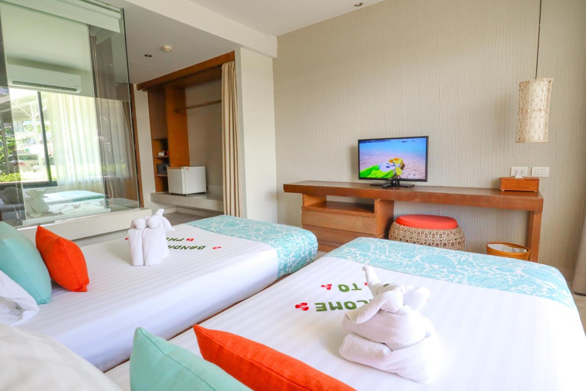 Bandara Beach Resort, Phuket Panwa Beach Екстериор снимка