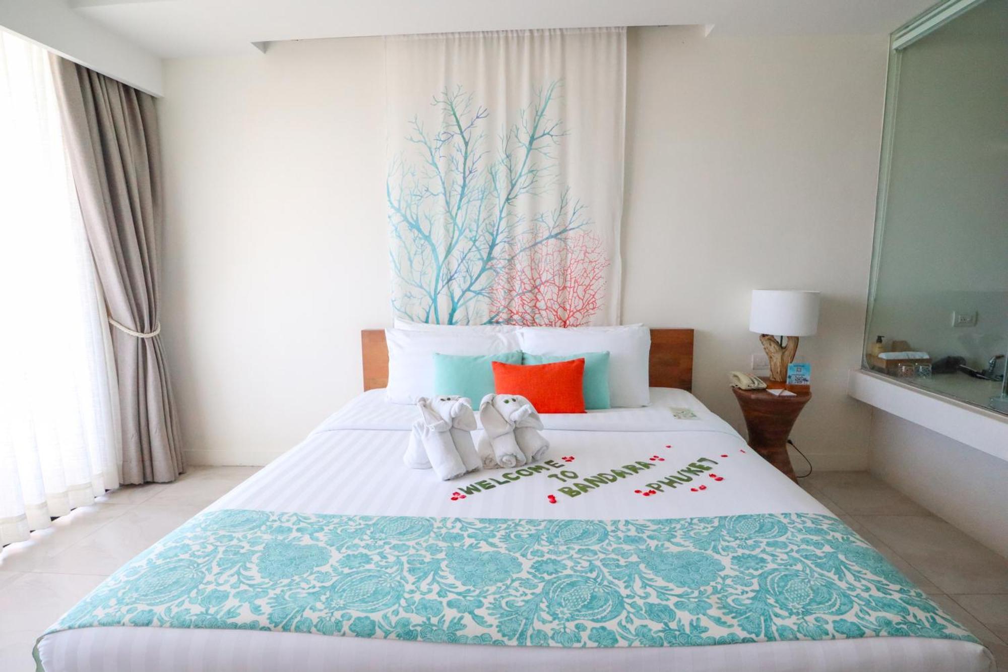 Bandara Beach Resort, Phuket Panwa Beach Екстериор снимка