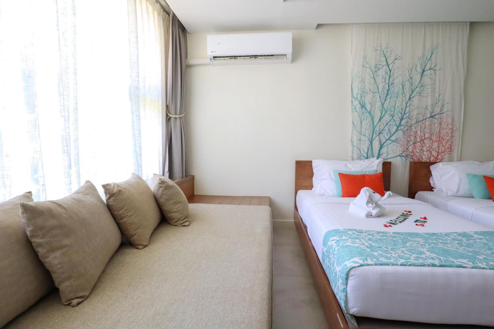 Bandara Beach Resort, Phuket Panwa Beach Екстериор снимка