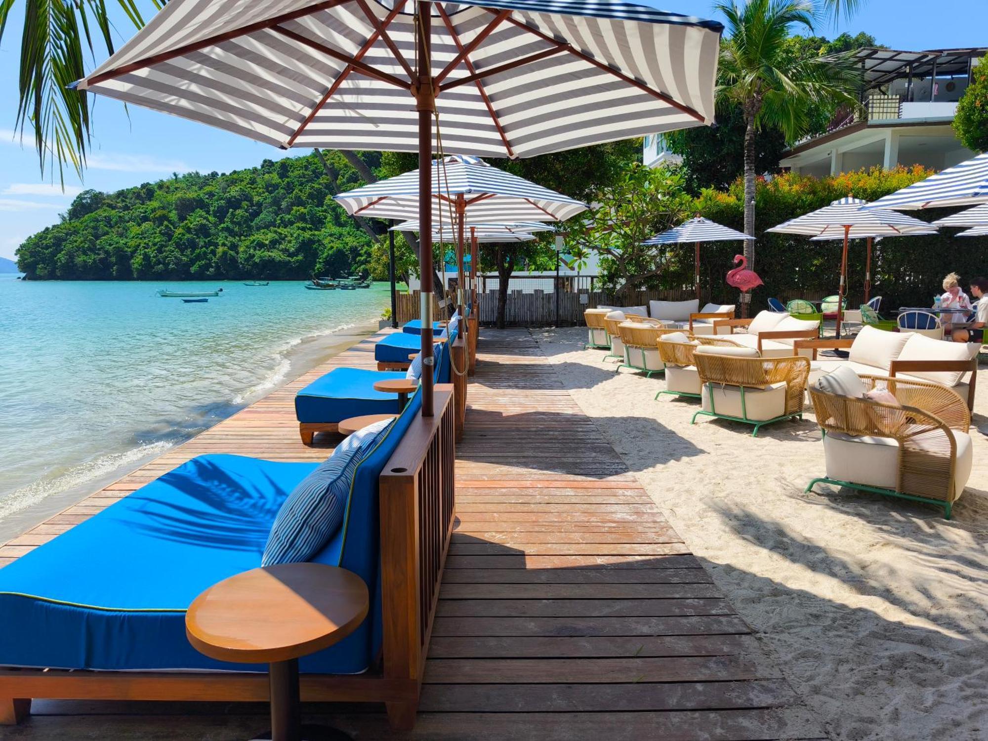 Bandara Beach Resort, Phuket Panwa Beach Екстериор снимка